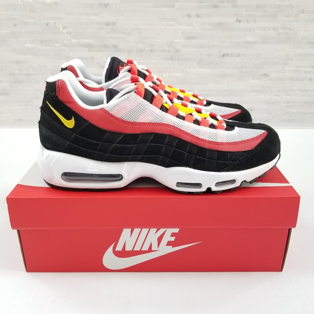 New NIKE Air Max 95 Essential Sneakers